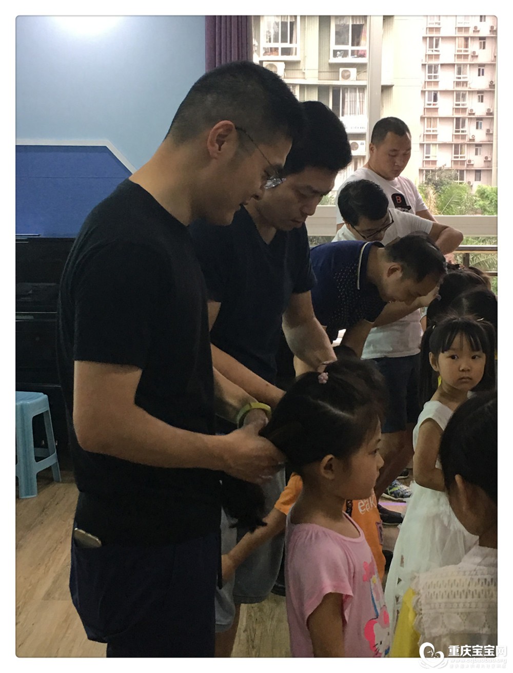 9小棉袄的发型，你会整理吗？.jpg
