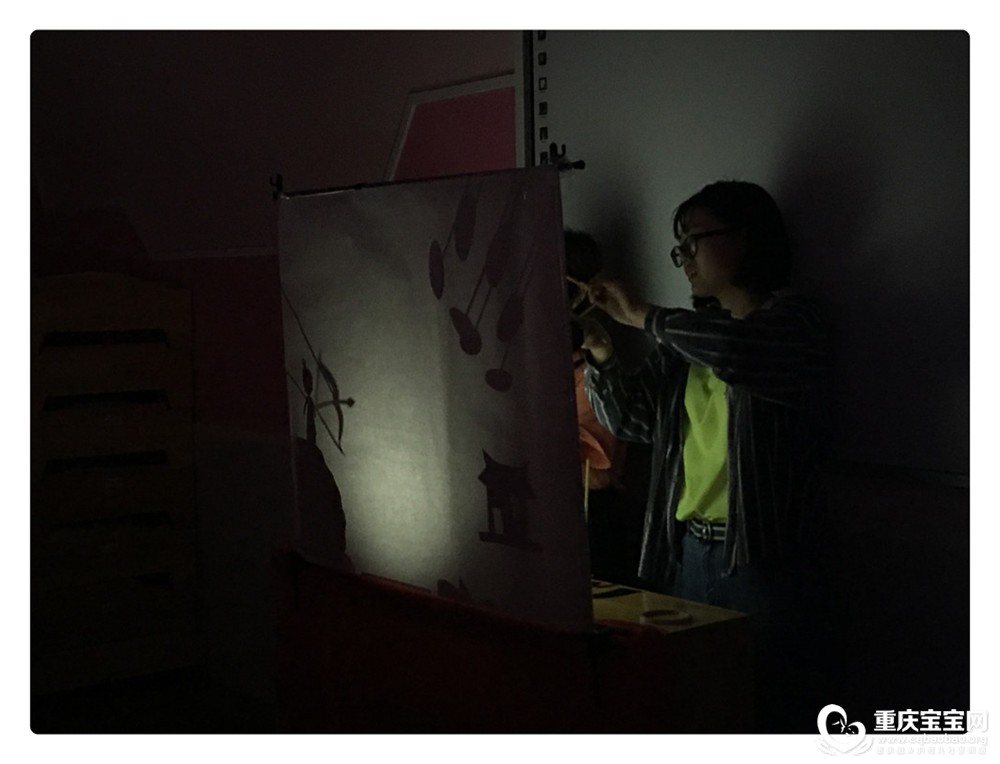 7、嫦娥奔月皮影戏的台前幕后.jpg