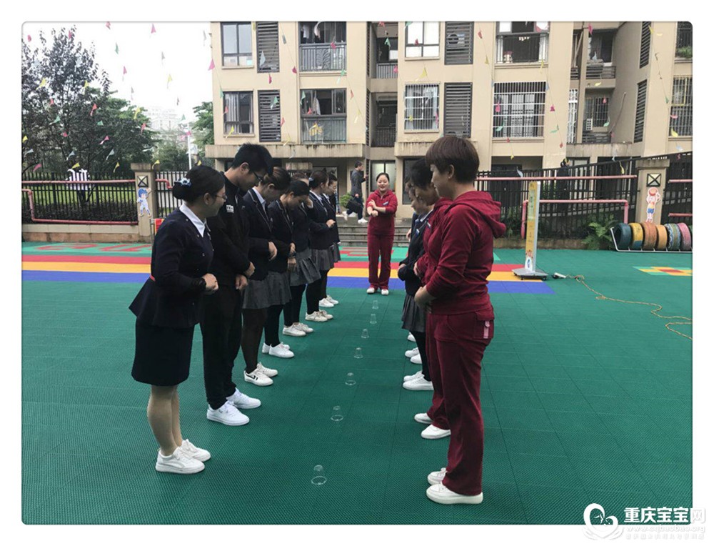 互动游戏：反应力考验，抢杯子.jpg