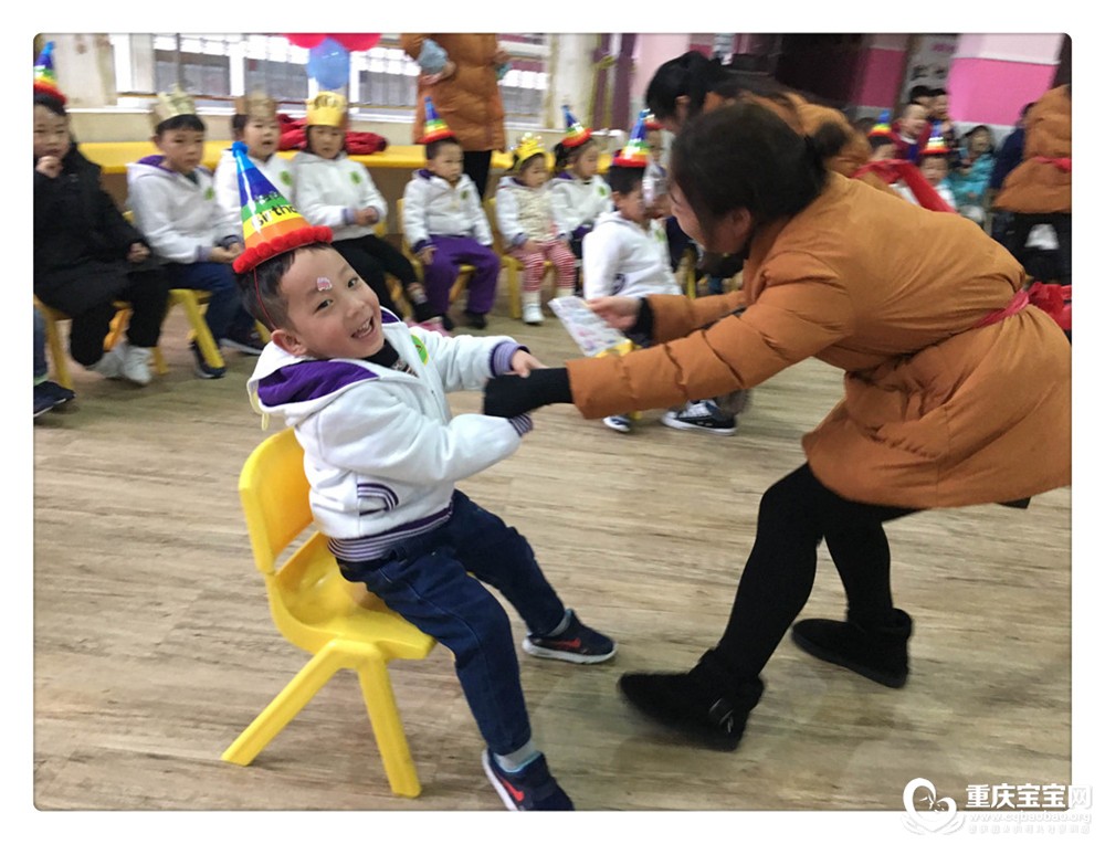 3游戏贴贴乐.jpg