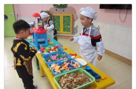 早慧渝北园“混龄大区角”活动欢乐多多