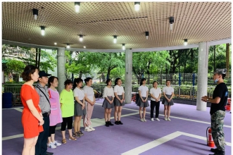 爱弥儿金沙港湾分园举行消防演练，为孩子营造场景化教育环境