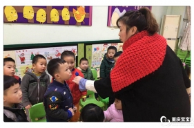 早慧新城丽园“魔术变变变，表演齐家欢”