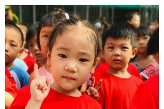 爱弥儿旭东分园"以爱之名·护幼成长"开学典礼精彩纷呈