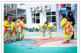 早慧华夏园幼儿教师的一天，累并快乐着！