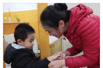 上朗海棠呵护孩子们快乐成长的天使老师们！