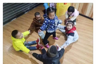 上朗思达特开展系列趣味课间活动 享受运动快乐成长