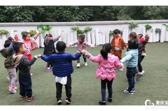 早慧华夏城园的孩子们玩转民间传统游戏 乐享童年别样趣味
