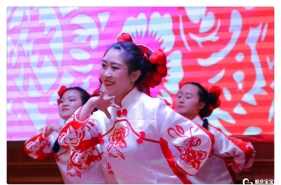 【再上征程·筑梦早慧】早慧教育集团2018新年团拜会暨先进颁奖仪式精彩上演