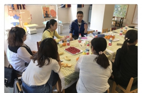 【上朗·天宫花城AIE国际幼儿园】迎来家（伙）委专题会议 群策群力共促家园共育