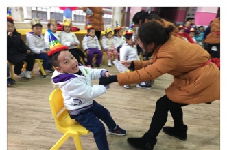 爱弥儿金沙港湾分园“成长生日“趴”· 快乐任我行”活动 欢度美好生日时光