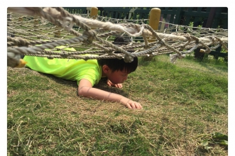 爱弥儿旭东幼儿园系列活动庆“五·一”，争做勤劳小蜜蜂