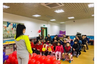 早慧松龙园"我要上春晚"文艺汇演精彩纷呈