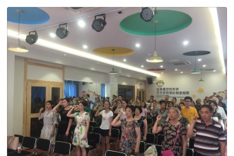 【上朗·天宫花城AIE国际幼儿园】迎来"学做专业父母"专题讲座
