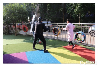 爱弥儿东江美景分园举行"防恐防暴"安全教育专题演练