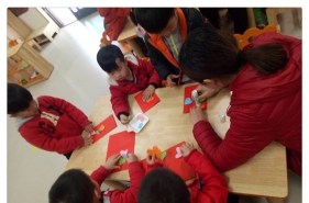 【上朗·天宫花城AIE国际幼儿园】开展手工DIY系列活动，喜迎3.8妇女节