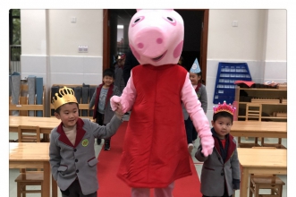 爱弥儿重庆大学分园迎来12月宝宝集体生日Party 别样开怀
