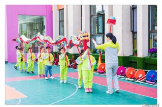 早慧松龙园"我的童年很不一样"民间游戏进我家主题活动