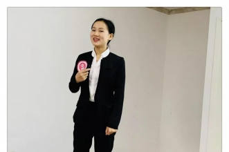 爱弥儿教育集团举行“教研组长”岗位竞聘演讲活动