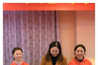 爱弥儿理工大学分园“小鬼当家”跳蚤节开业啦