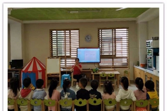【上朗·天宫花城AIE国际幼儿园】开展主题活动献礼母亲节
