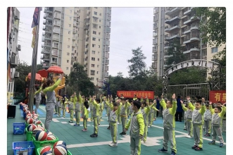 早慧华夏城园迎来集团早操观摩活动